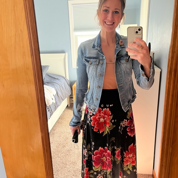 Kate - Picture 4 of 12